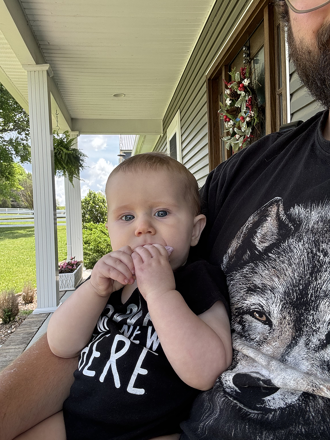 Lunch time porch sittin’