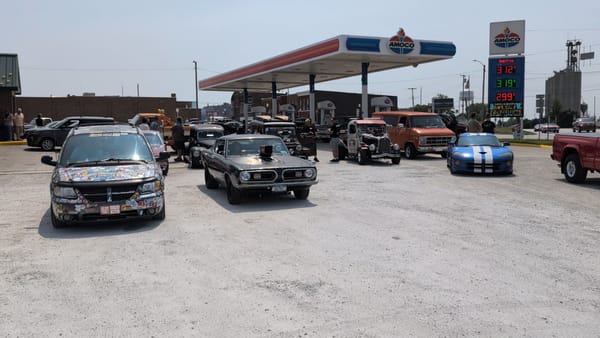 Quick video of a typical power tour gas station stop